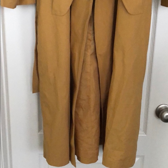 Neiman Marcus Exclusive Vintage Trench Coat - Picture 3 of 6